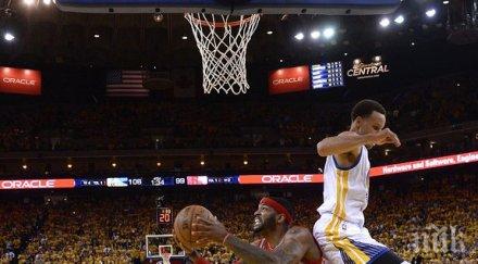 голдън стейт поведе серията хюстън