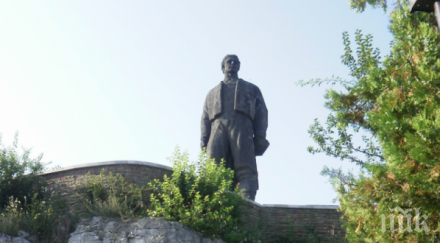 парад фенерите ловеч