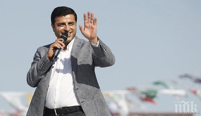 Демирташ: Процесът за мир с кюрдите в Турция е замразен