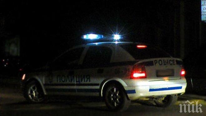 Екшън в София! Полицията и ДАНС блокираха Лъвов мост. Задържани са десетки нелегални имигранти (обновена)