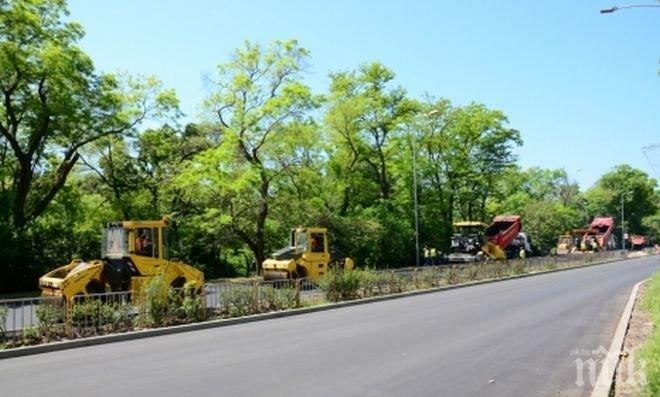 До дни приключва ремонтът на централните булеварди във Варна 