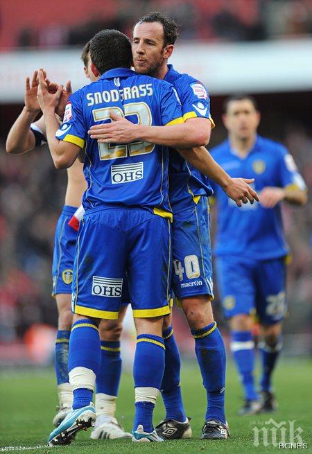 Уве Рьослер е новият мениджър на Лийдс