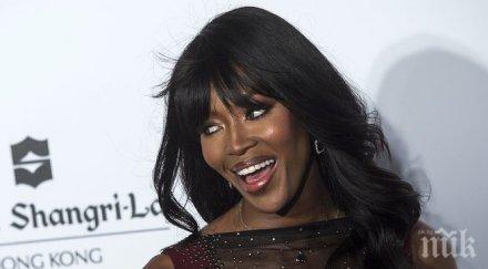 наоми кембъл празнува рождения ден кан