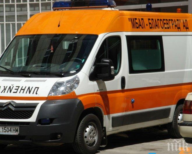 Извънредно! Ужасяваща катастрофа край Варна! Двама загинаха на място в участък на смъртта! Линейките хвърчат с шестима ранени!