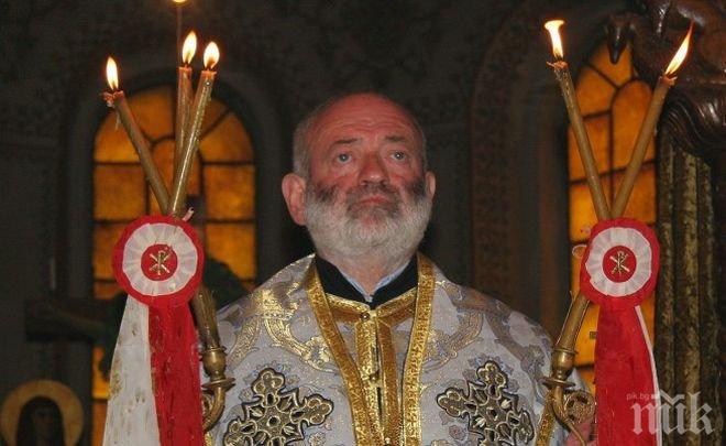 Старозагорският митрополит с мозъчно сътресение, счупени ребра и ръка след катастрофата