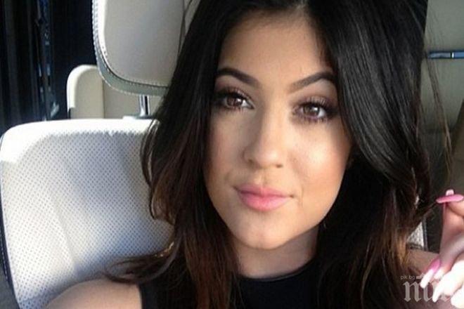 Шок! 17-годишната сестра на Ким Кардашиян е бременна 