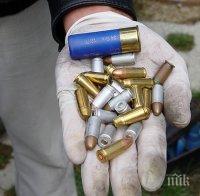 Гръцката полиция задържа сириец, който криел в колата си 95 000 патрона