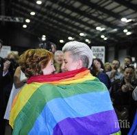 Ирландия: Привържениците на хомосексуалните бракове предвкусват победа