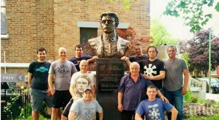 бизнесмен ахелой вдигна паметник левски чикаго