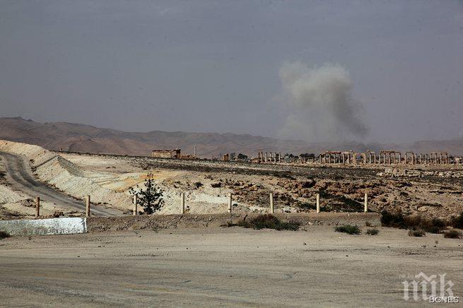 Сирийското правителство проведе въздушни атаки над Палмира