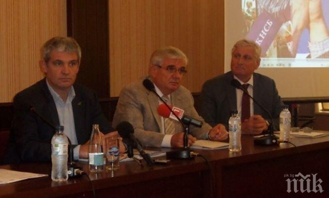 Пламен Димитров: Всяка година 80 000 трайно се изселват от България