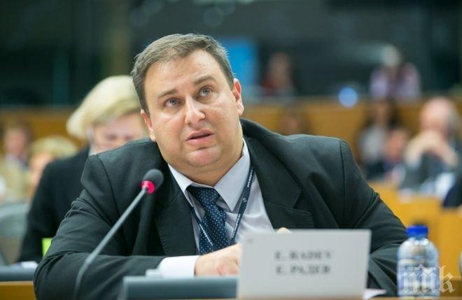 Евродепутатът Емил Радев пред ПИК: Моделът на Маковей се провали в Румъния и Македония! Тя има недопустимо отношение към Борисов
