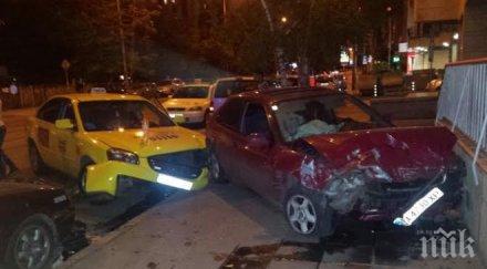 първо пик кървава катастрофа насред софия двама болница снимки