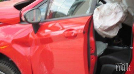 две млади шофьорки помляха пловдив снимки