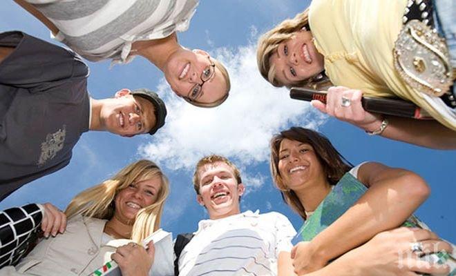 Икономист: Вдигането на минималната работна заплата изхвърля младежите от пазара на труда
