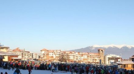6000 скиори редиха два часа лифта банско