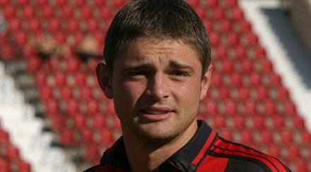 славия подсили двама локо пловдив