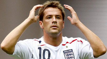 еспаньол облизват майкъл оуен