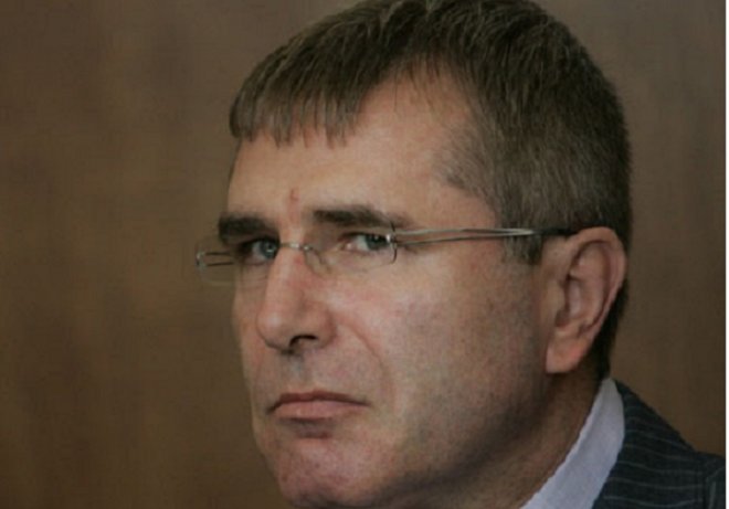 Ковачки цака Столична община за Oбщинска банка