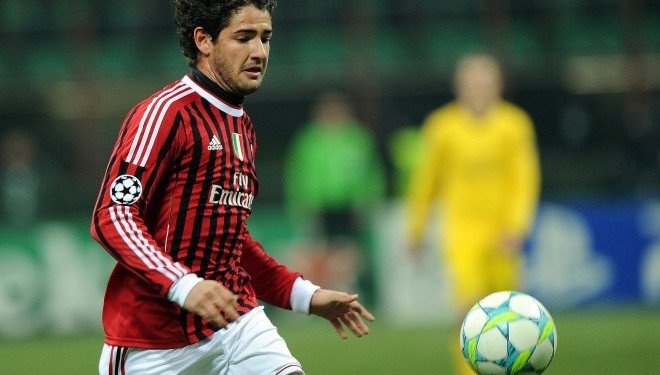 Алешандре Пато намали заплатата си с 2 млн. евро