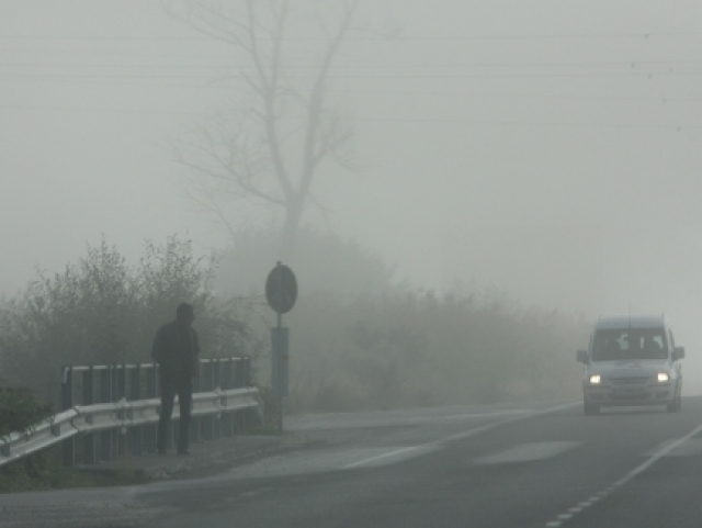 Гъста мъгла застели България