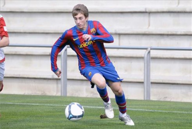 Увеличиха заплатата на нападател на Барселона