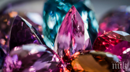 избери скъпоценен камък научи съдбата