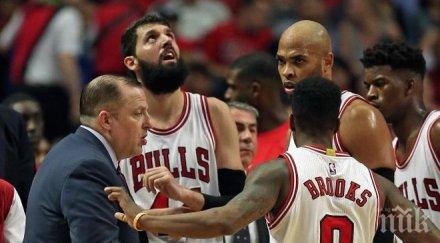 чикаго булс изгони треньора