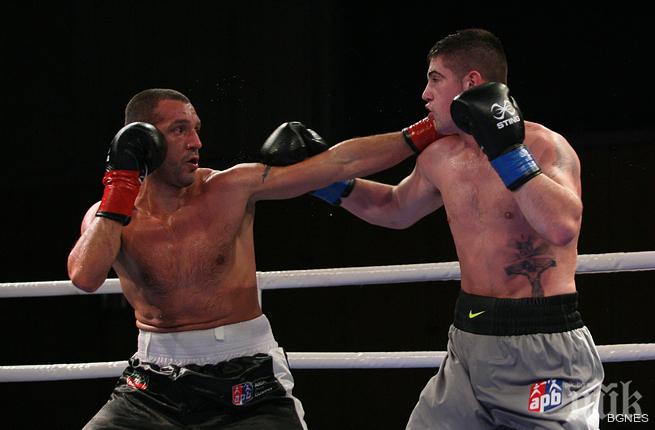 Посрещаме боеве за квоти в две категории на AIBA Pro boxing