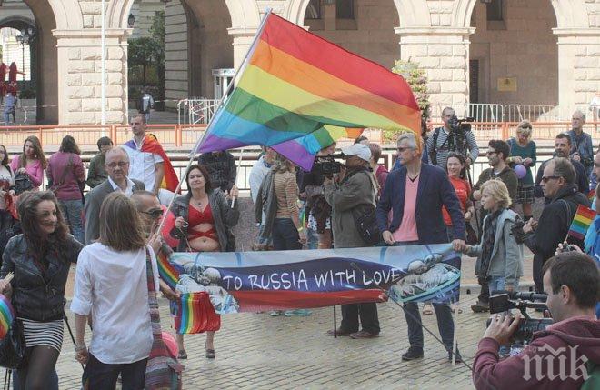 Москва не разрешава провеждането на гейпарад