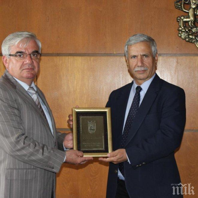 Посланикът на Израел посети Плевен 