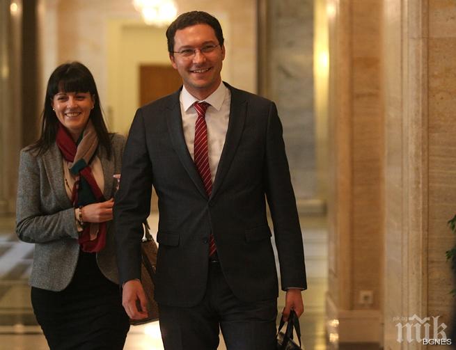 Митов: Ще лобираме активно за Ирина Бокова