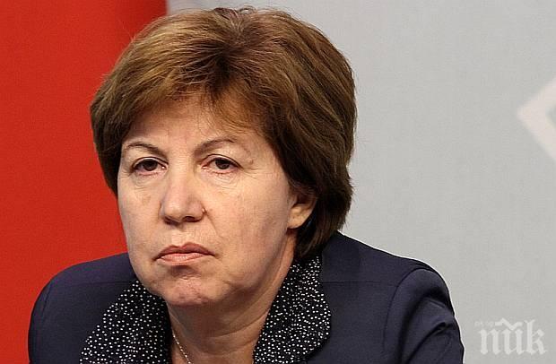 Светла Бъчварова: Кабинетът ликвидира ключови земеделски структури