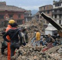 Непалските училища отвориха врати за пръв път след земетресението