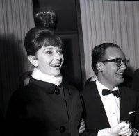 Синовете на кинолегендата Хепбърн се карат за шапките й 