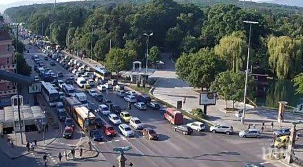 зверско задръстване центъра софия вижте става въпрос