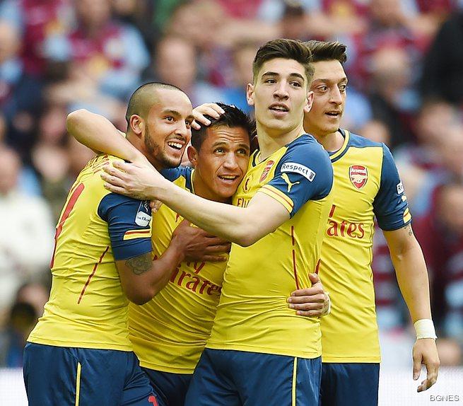 Уолкът: Това е най-добрият отбор на Арсенал за последните десет години