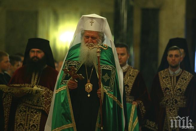 Патриарх Неофит ще оглави литургията за Петдесетница