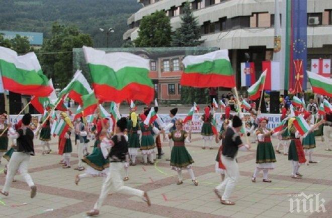 Мъртвопиян мъж помрачи откриването на детския фестивал в Дупница