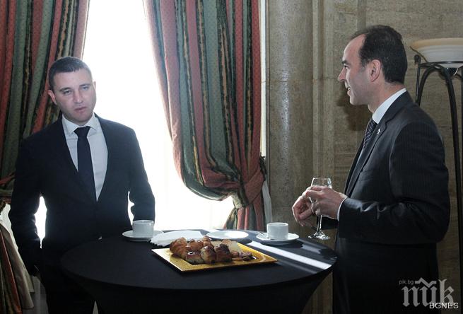 Горанов: Скоро ще видим дали Искров ще изпълни заявката си за оставка