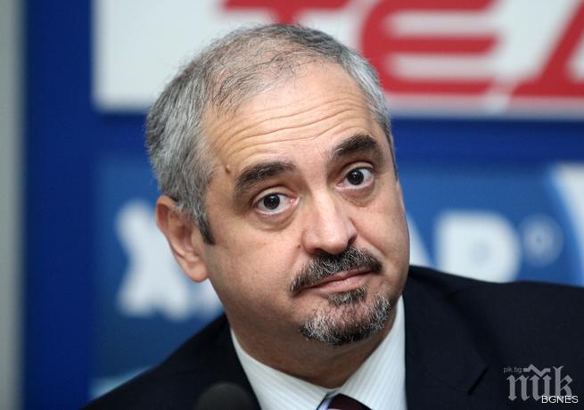 Икономист: Без индустрия кризата удря по-тежко