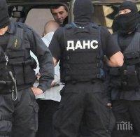 ЕКСКЛУЗИВНО! ДАНС арестува виден функционер на Реформаторите! Човекът на Меглена Кунева закова кадър на синята партия