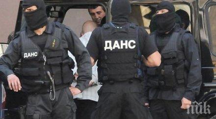 ексклузивно данс арестува виден функционер реформаторите човекът меглена кунева закова кадър синята партия