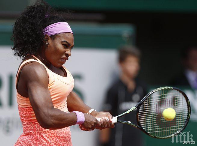 Серина даде сет на Стивънс, но все пак стигна до четвъртфиналите