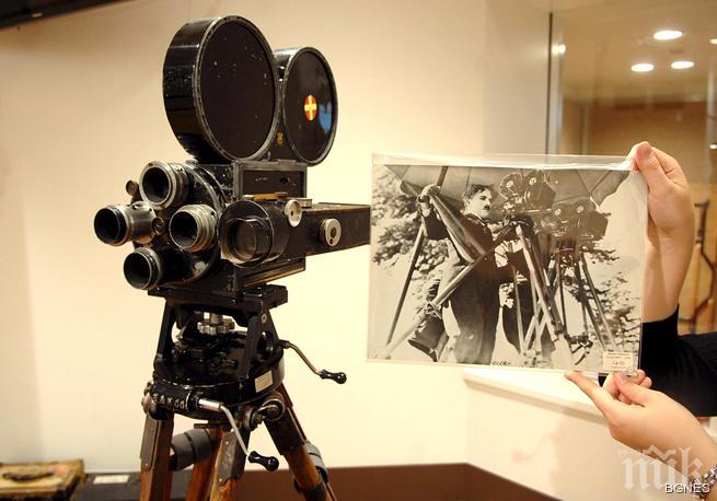 Почина художничката на Бонд и Бийтълс