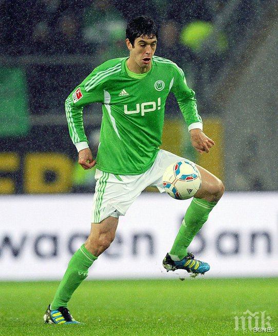 Фелипе Лопес остава още един сезон във Волфсбург