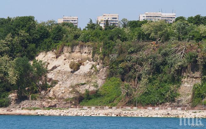 Министерството на енергетиката проверява курортен комплекс Албена