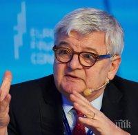 Йошка Фишер предупреди Камерън за германската подкрепа за реформите в Европейския съюз