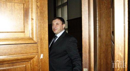 внасят публично обвинението делото октопод