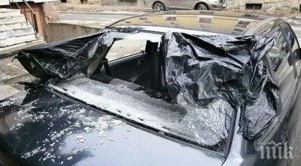 среднощен екшън перник мъж вилня обезумял строши колата жена разби вратата дома опита пребие